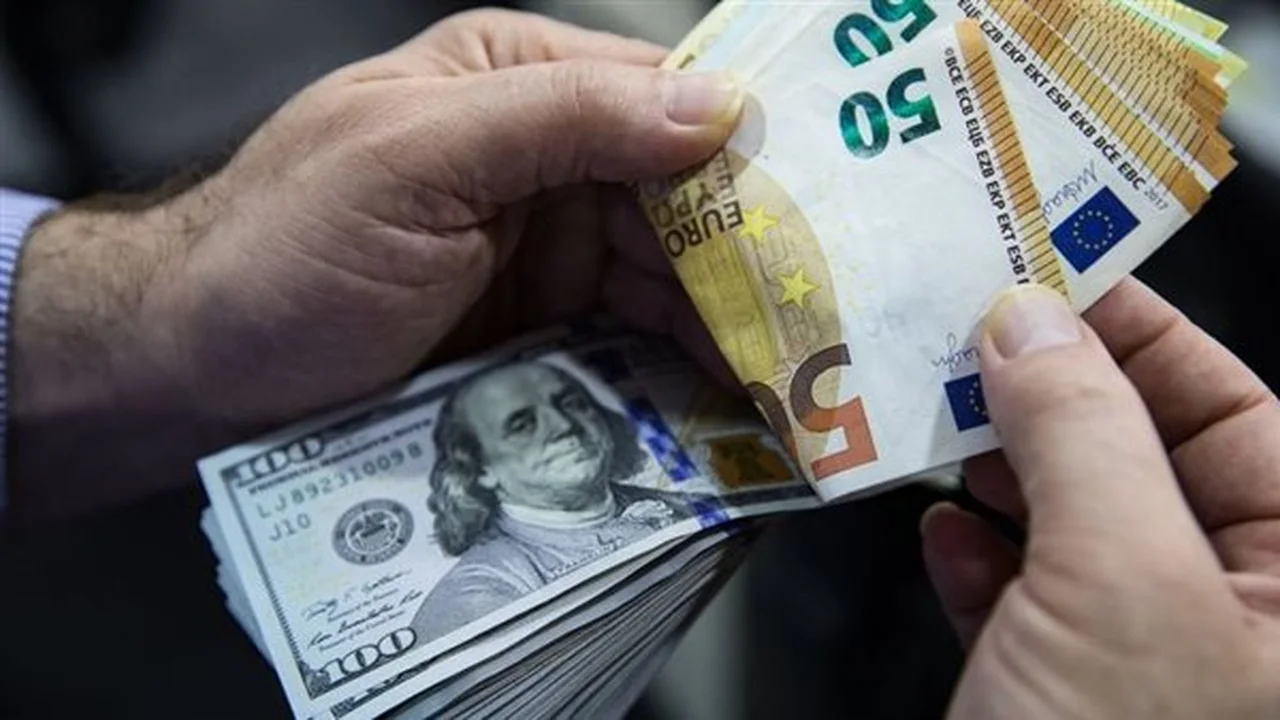 تحديثات الصرف.. سعر اليورو مقابل الجنيه المصري في تعاملات الجمعة 6 فبراير 2026
